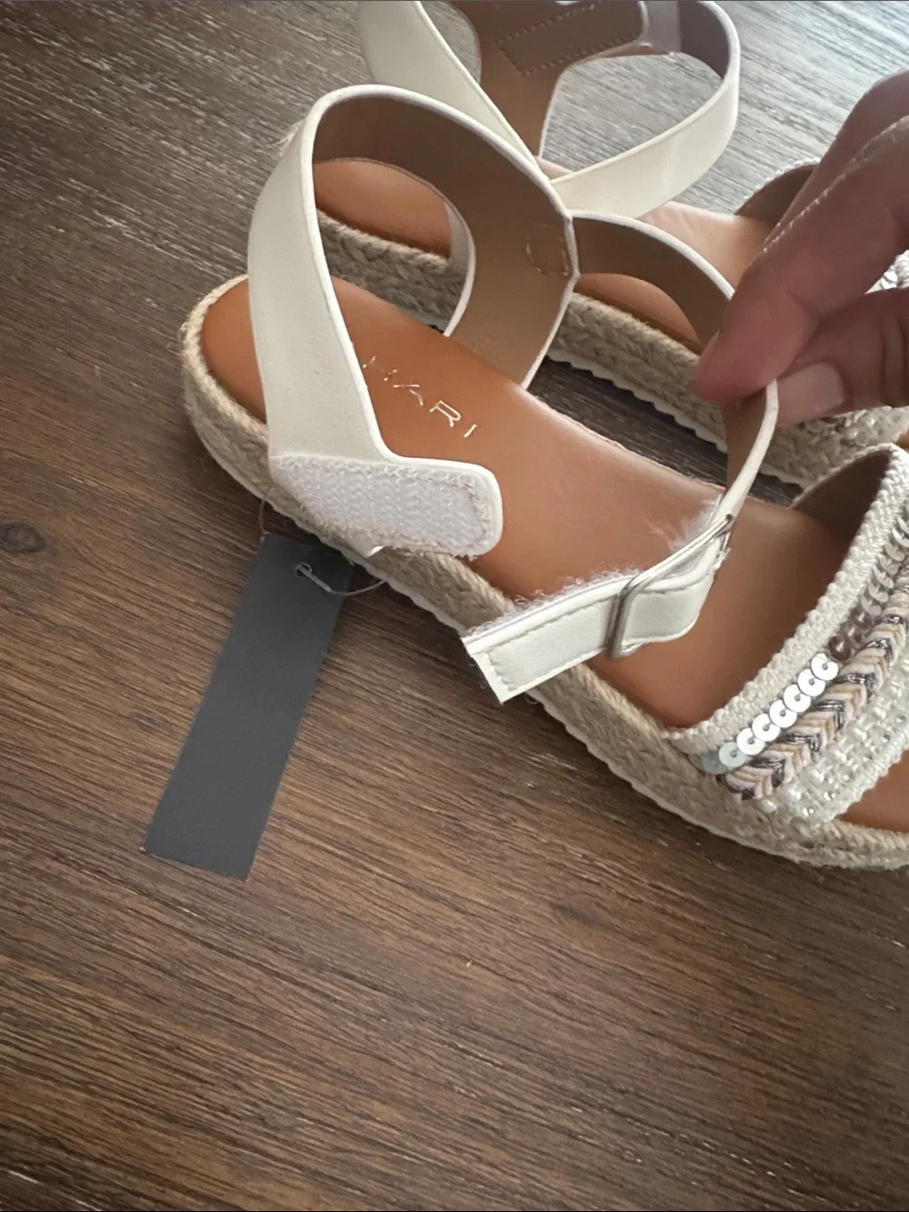 Tahari Girls Braided Sequin Espadrille Sandals Size 2